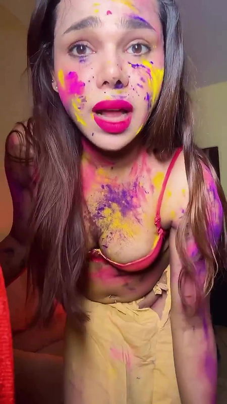 Happy holi babes
