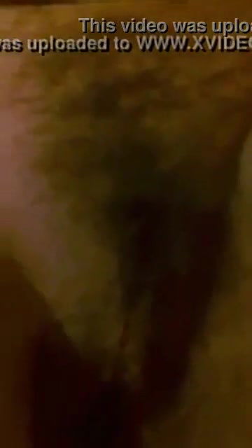 Hot Indian Aunty removing saree WWW XXX