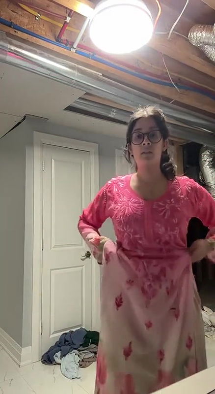 beautiful girl boobs showing