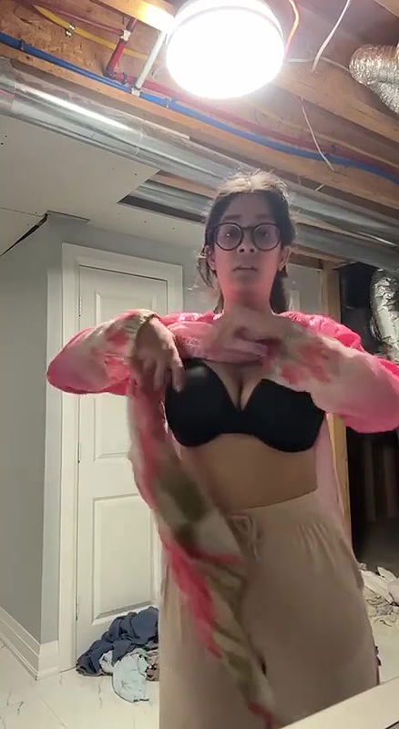 beautiful girl boobs showing