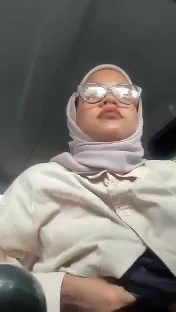 boobs show arabic girl