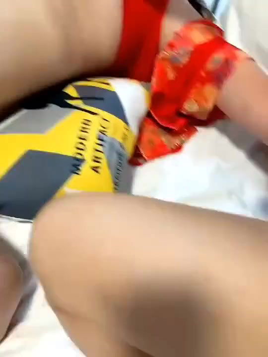 chubby wife fucking foursome clip