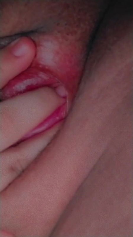 pink pussy showing girl