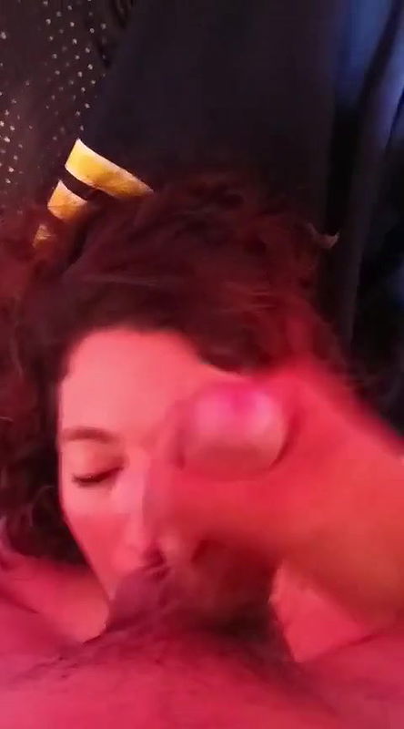 sucking dick foreign girl