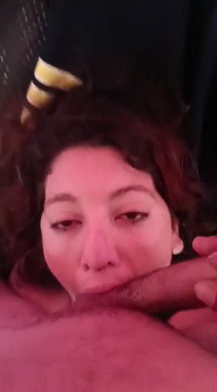 sucking dick foreign girl