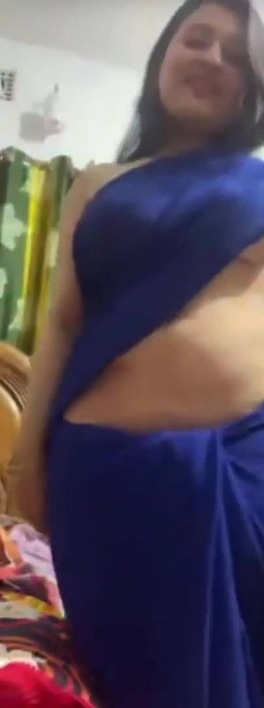 Beautiful Girl Nude Show