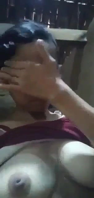 Tanker Village Aunty Playing With Her Boobies