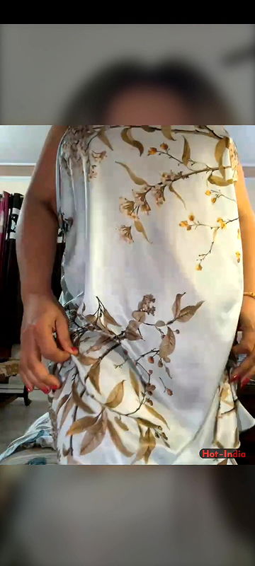 88pink doggy pose boobs show nepali Randi bhabhi