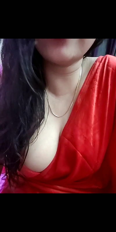 Red saree madam secret video call
