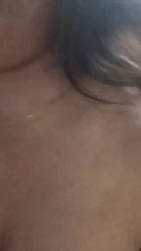 Sexy Bhabhi Ke Boobs Ko Tapad Se Mar Mar Kar Lund Ki Sawari Karwaya