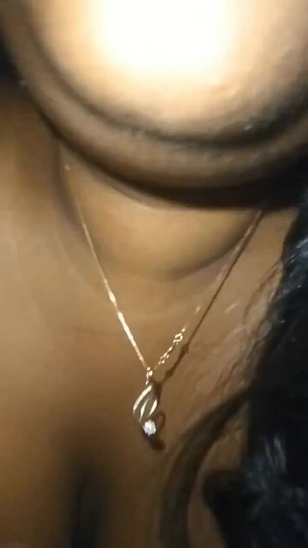 Dost Ki Moti Girlfriend Ko Apne Room Par Bula Kar Usko Lund Ki Sawari Karwai