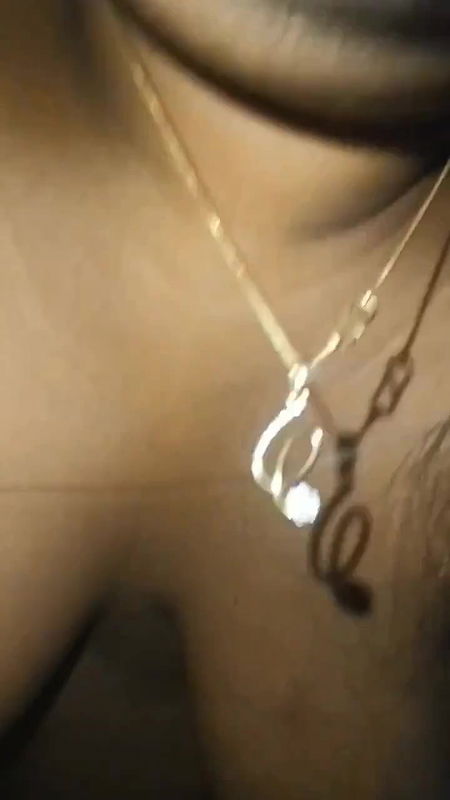 Dost Ki Moti Girlfriend Ko Apne Room Par Bula Kar Usko Lund Ki Sawari Karwai