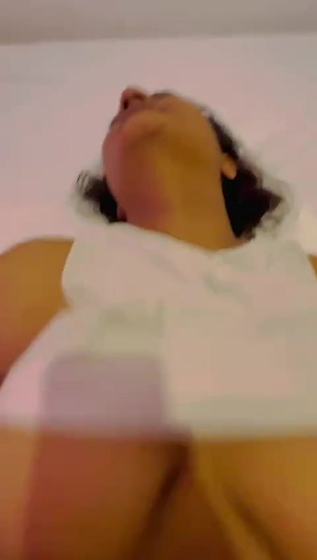 Indian Girlfriend Ko Oyo Me Le Ja Kar Tange Utha Utha Kar Pela