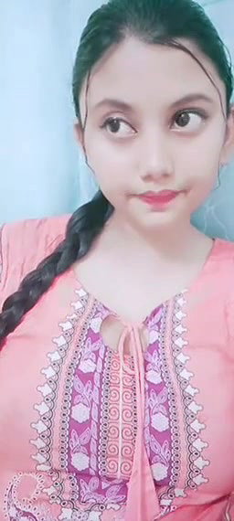 beautiful young girl boobs showing