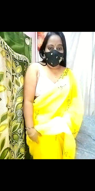 Venkatalaxmi hot saree lifting