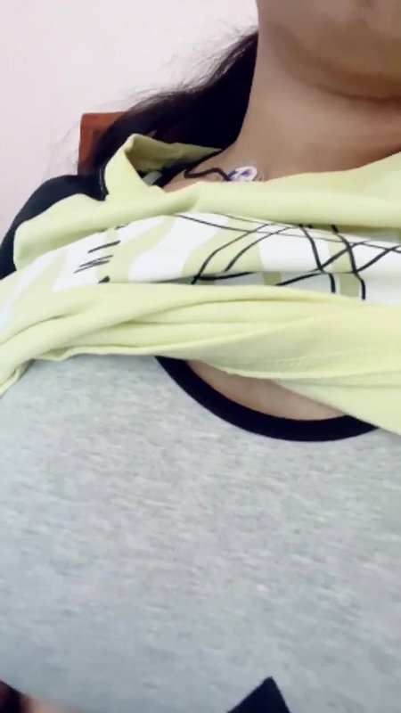 cute girl boobs and pussy rub