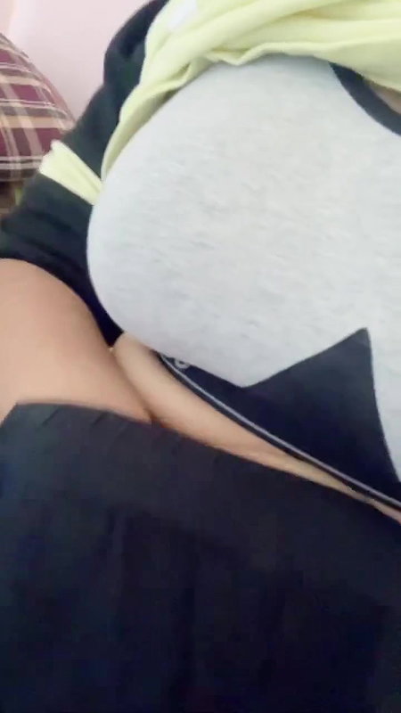 cute girl boobs and pussy rub