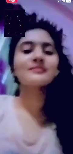 Beautiful Girl Fingering and Masturbating For Boyfriend on Videocall