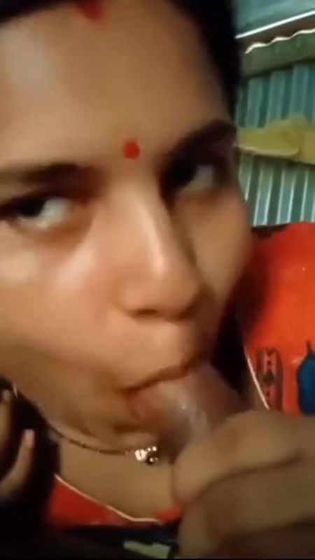 Village Wife Giving Blowjob