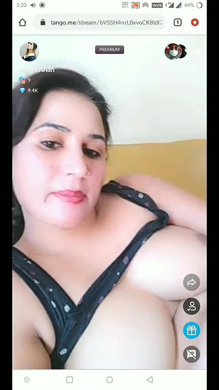 Naughty Punjabi Bhabhi nude bath selfie video