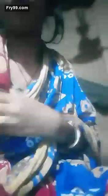 Village bhabhi wet pussy