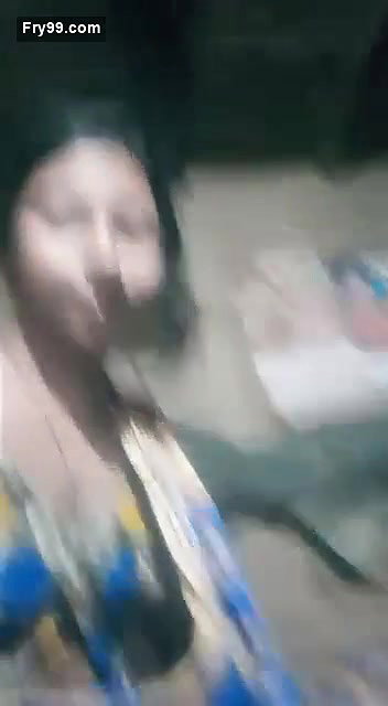 Village bhabhi wet pussy