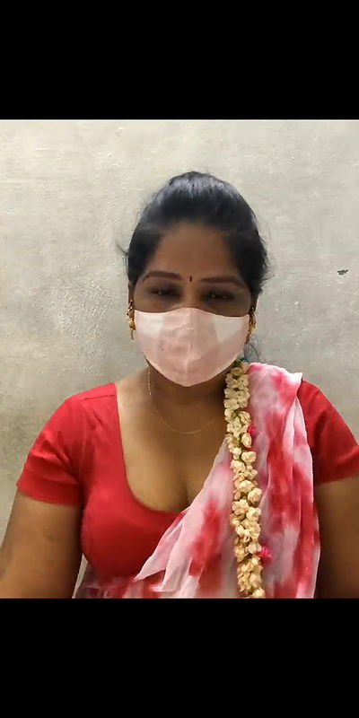 Red saree Tamli ponnu