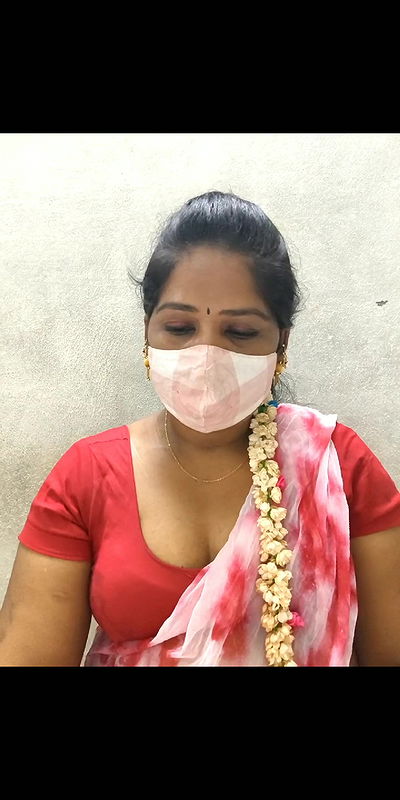 Red saree Tamli ponnu