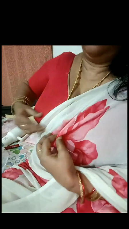 Sweet honey face reveal slow motion