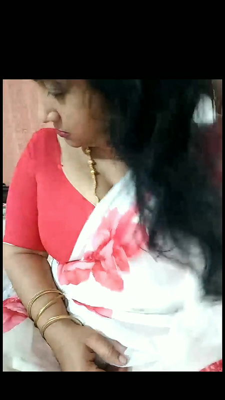 Sweet honey face reveal slow motion