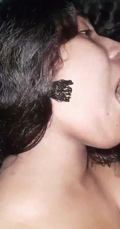 Sexy Bangladeshi blowjob sex MMS video