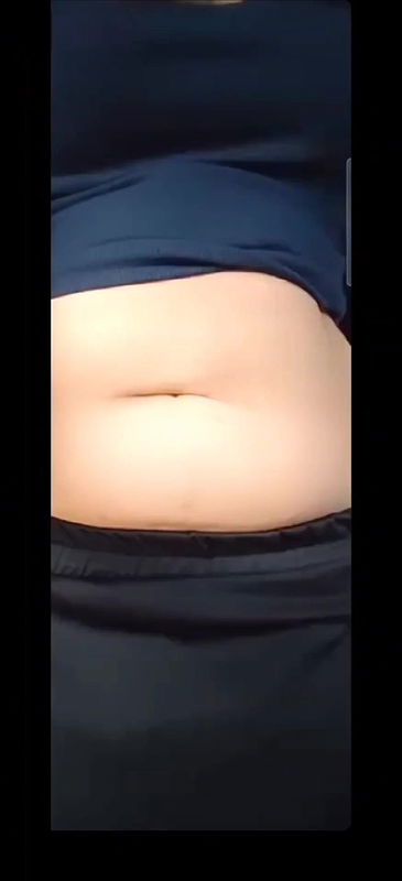 Sexy Bengali Babe Showing