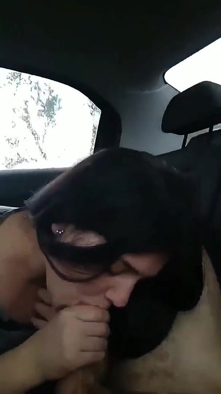 Cute Pakistani GF Giving Blowjob in the Car
