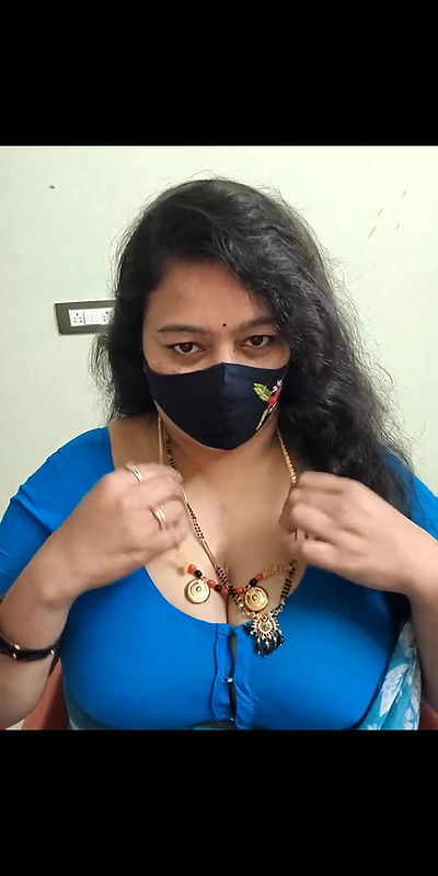 Neelu hoty hot tease