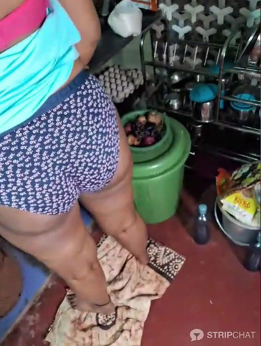 Stripchat hot cum sweety