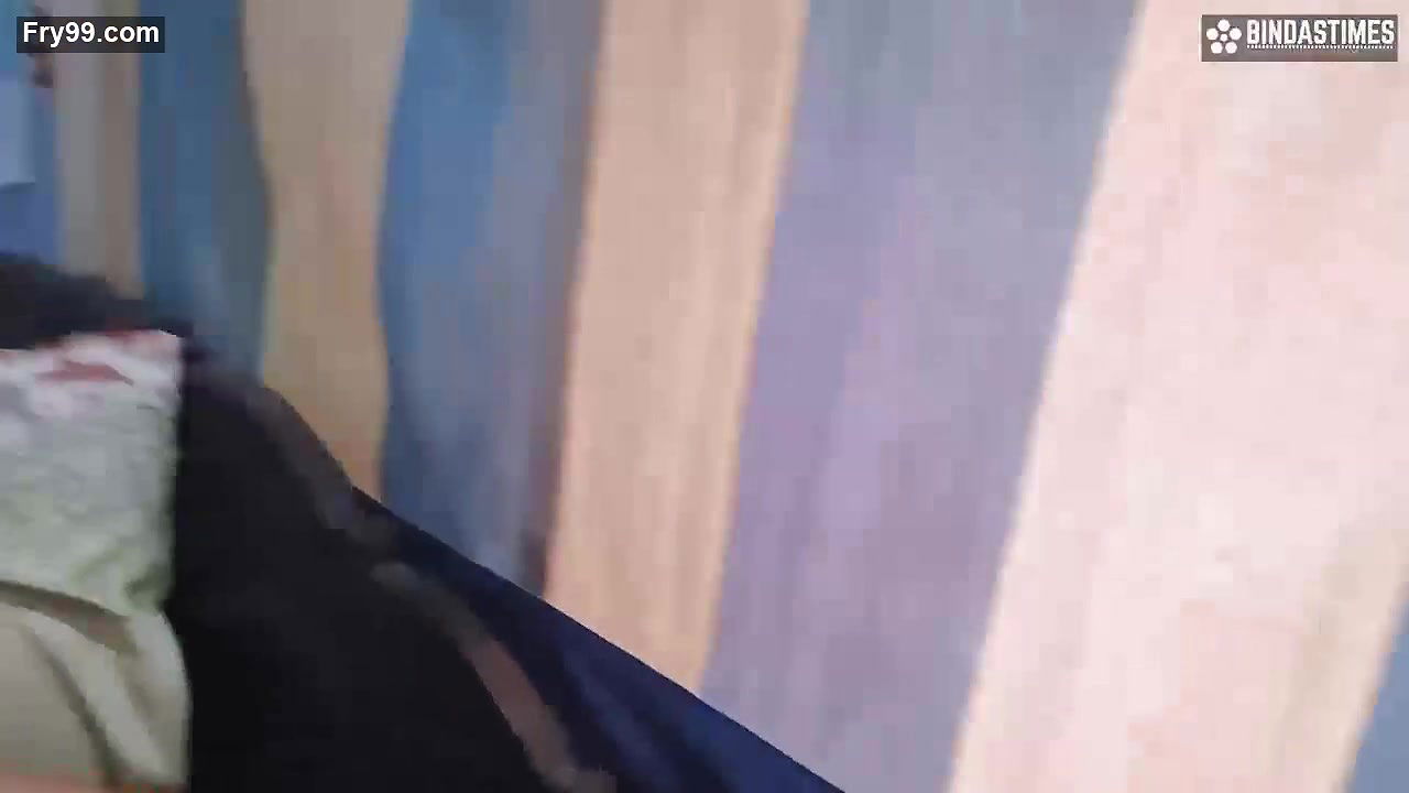 Ek Ladke Ne Gaon Ki Ladki Ko Pata Ke Chod Dala Woh Bhi Video Banate Huye BindasTimes