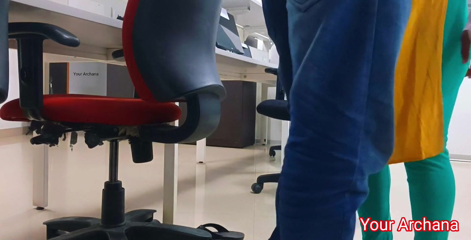 Boss ne secretary ko chuda with hindi audio