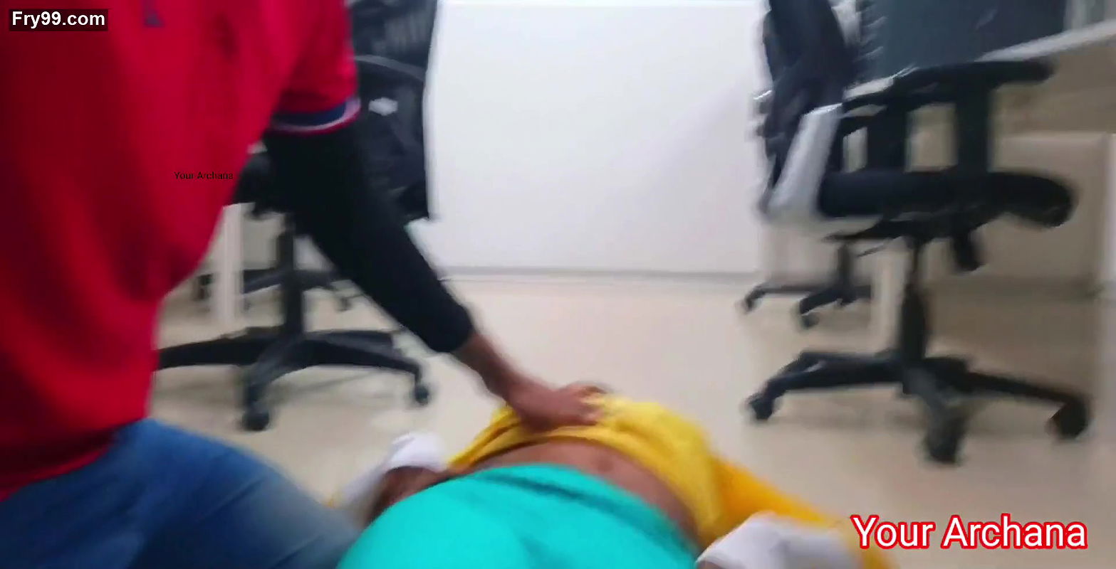 Boss ne secretary ko chuda with hindi audio