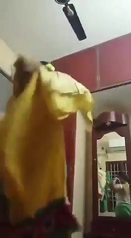 chubby aunty nude dress change