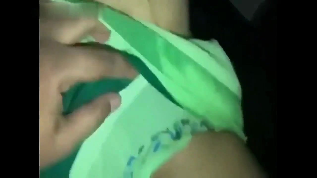 green saree bhabhi enjoy