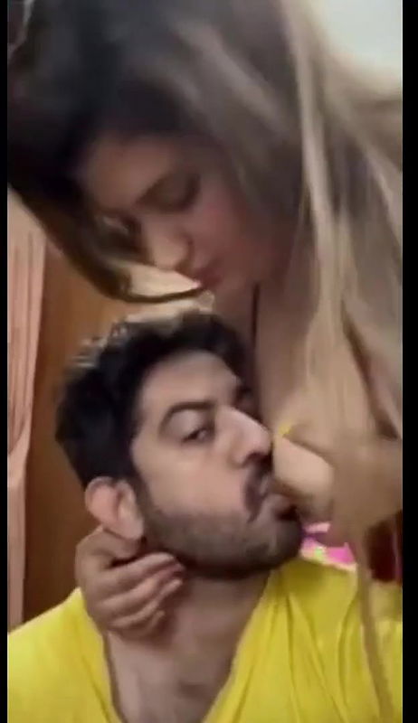 Pakistani wife feeding big boobs to husband viral