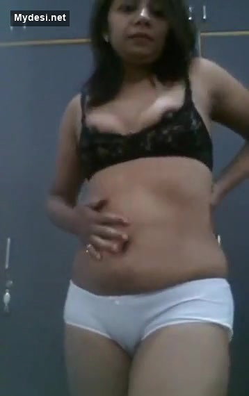 shobhana bhabhi in sareee