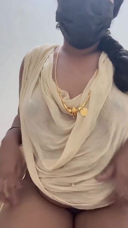 desi aunty nude show