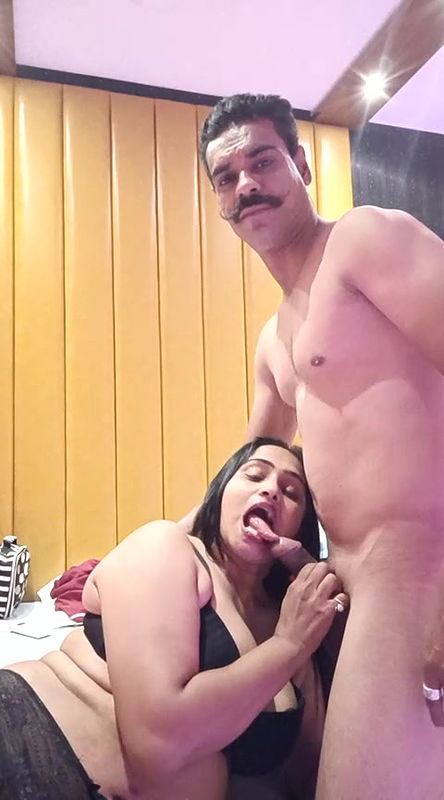 paid mature couple sex