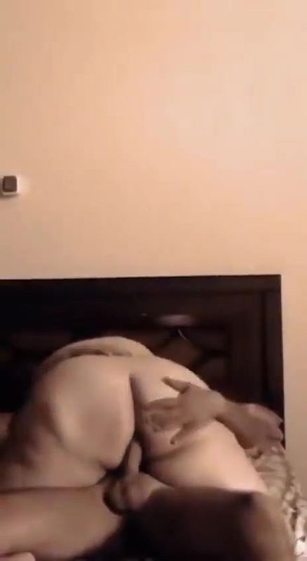 badi gand wali gori bahbhi ne lund ki sawari kri