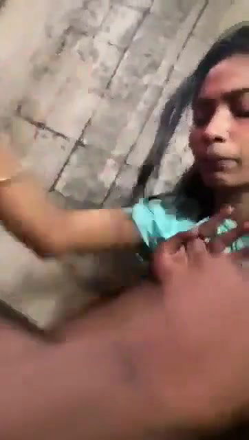 young ladki ne lund chuske maj di