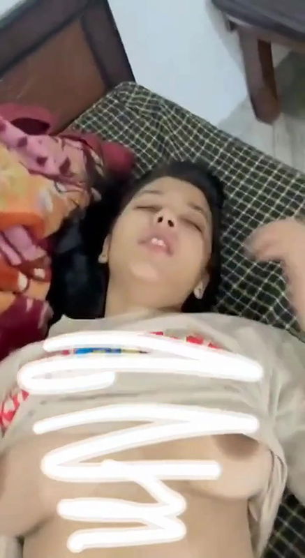 pervert bf recording sex video with gf