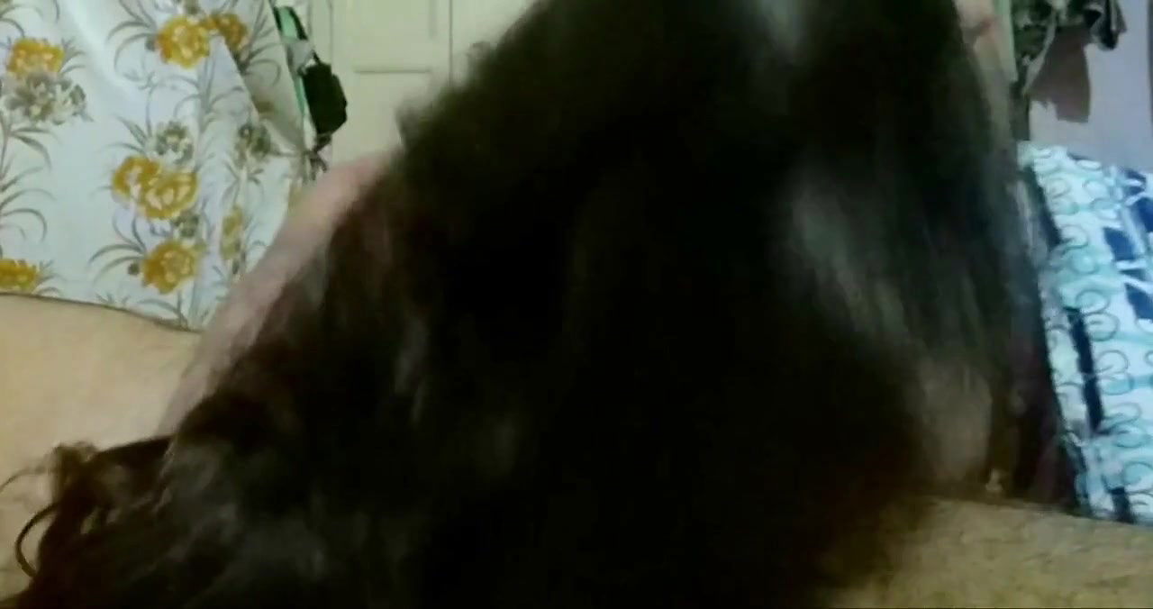 Beautiful Horny Bahbhi Sucking