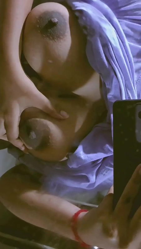 Vidhi Cute Young Chubby Gujrati Girl Showing Boobs