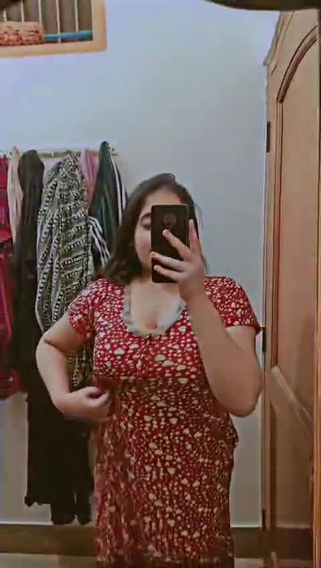 chubby girl showing mirror